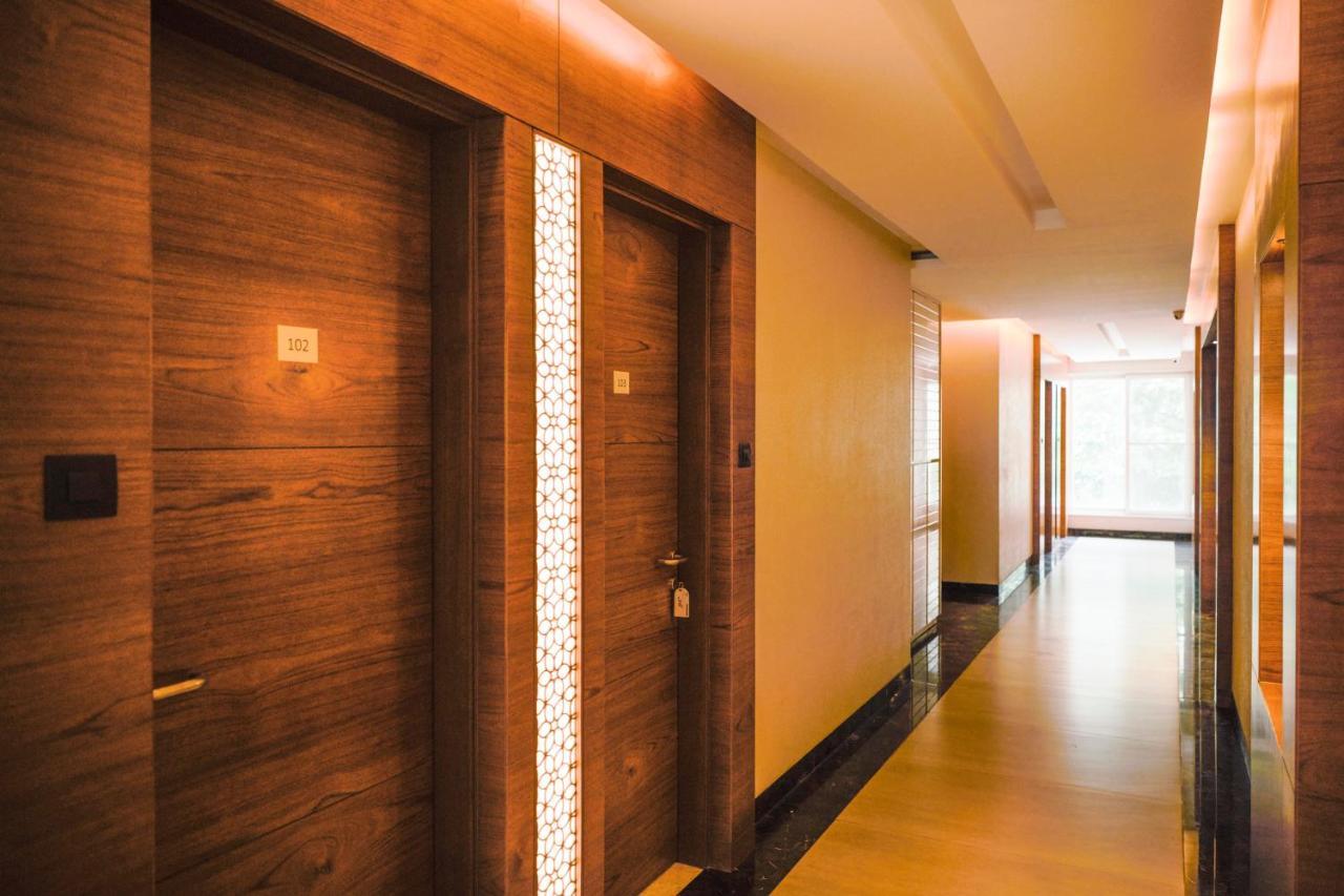 The Atithi Niwas Indore Exterior photo